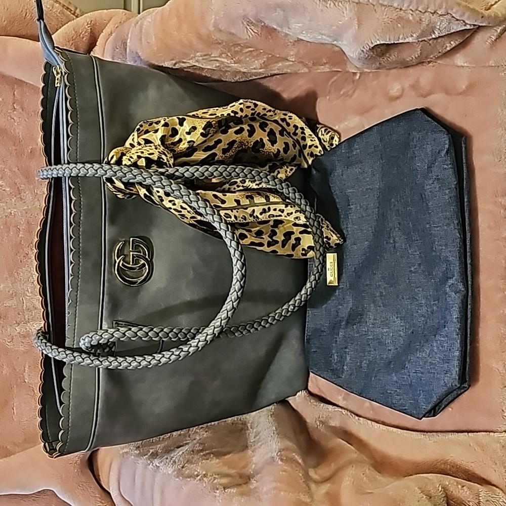 Purse